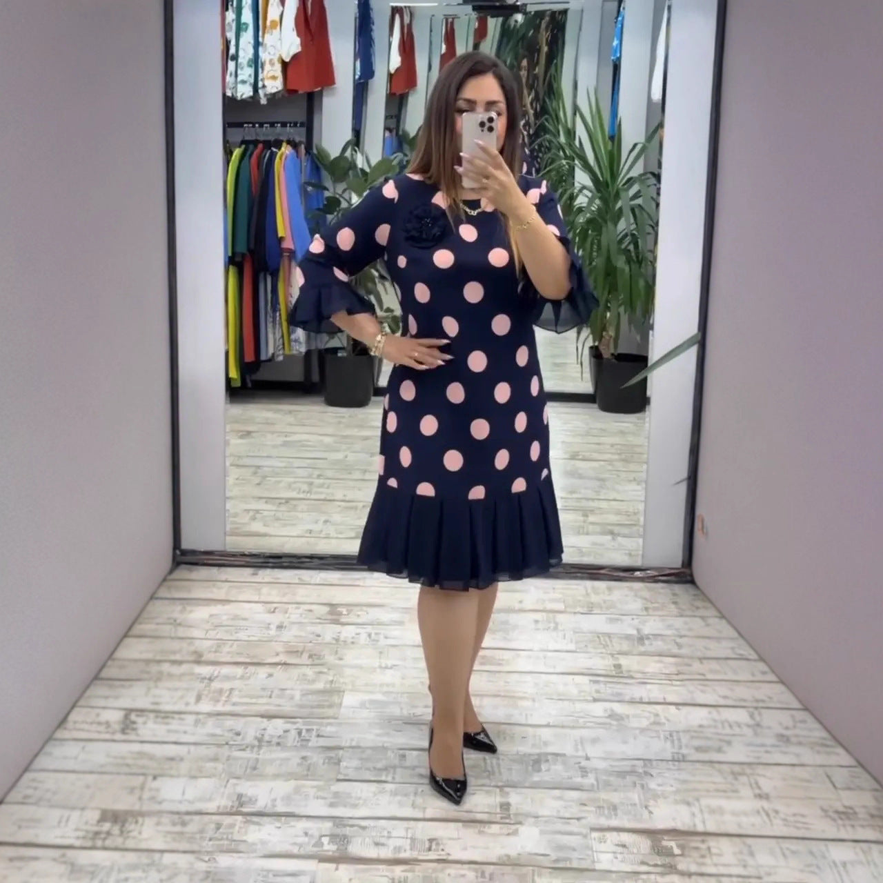 Women's Polka Dot Pleated Stitching Dress