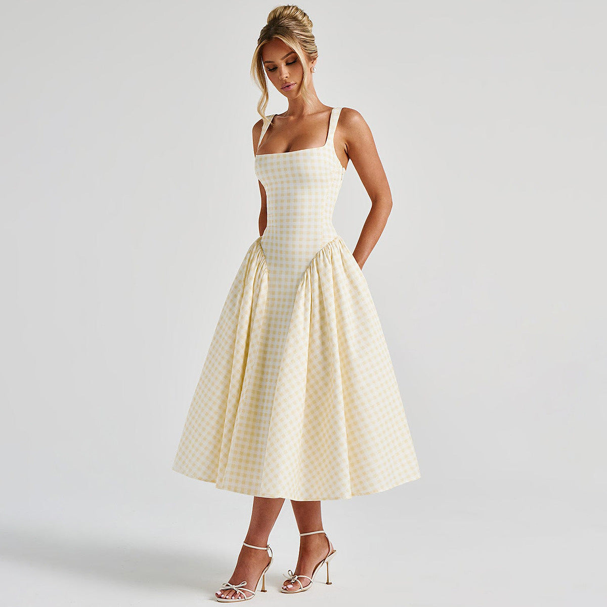 Elegant French-Inspired Floral Print Princess Dress With Backless Design & Waist Tie